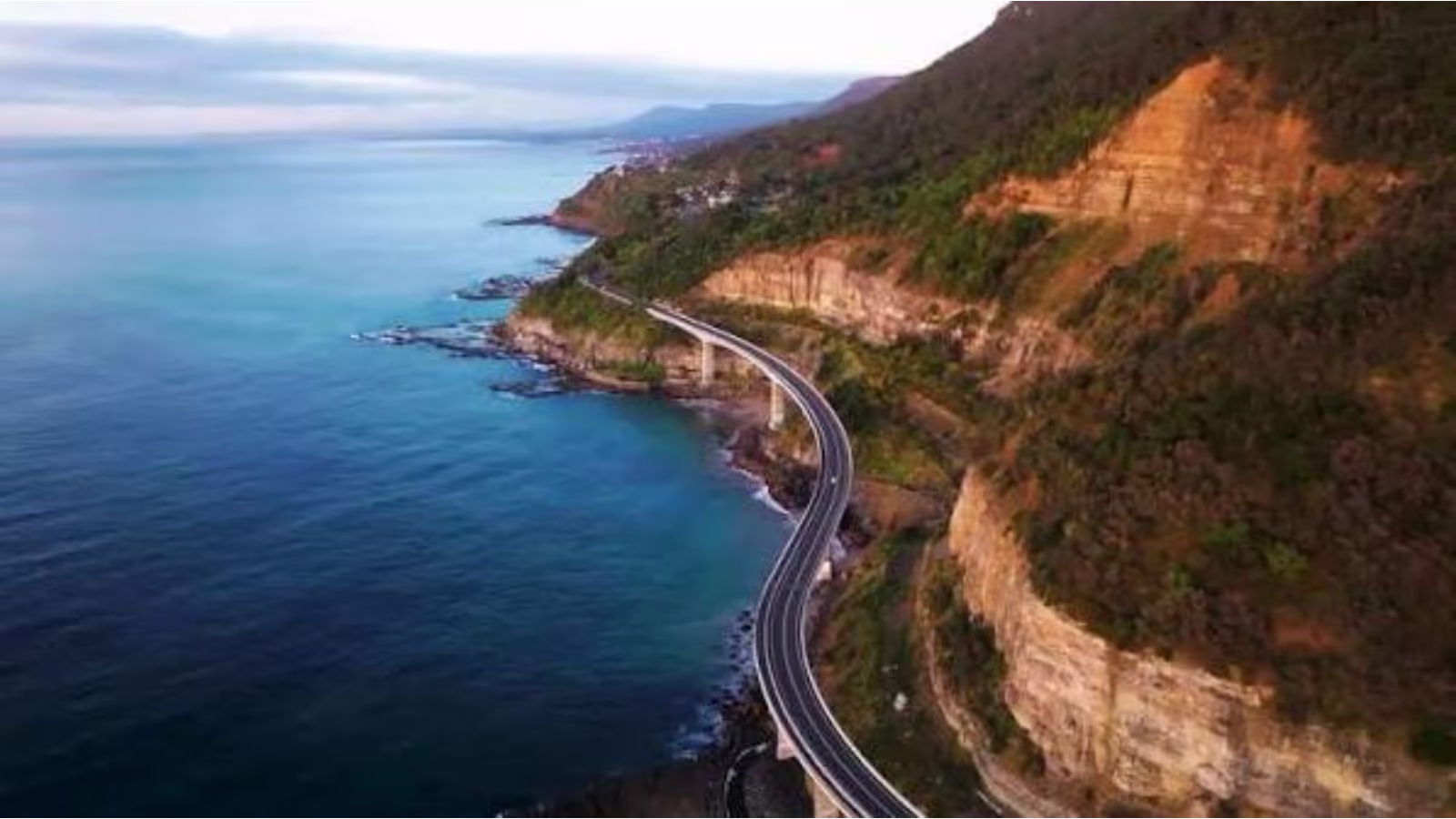 An empty stretch of Highway 1 running along the coast, the route of the Big Lap around Australia